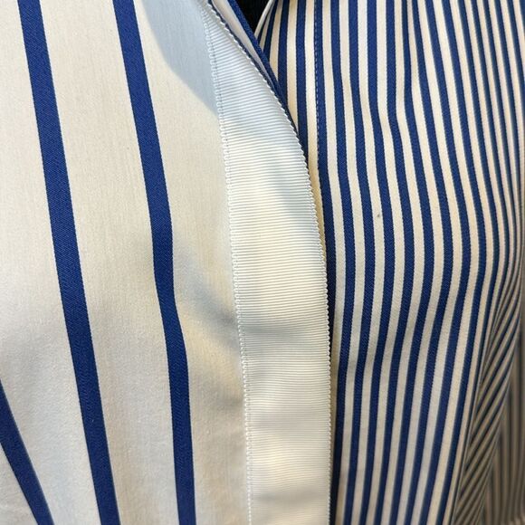 Chico’s blue/white stripe no-iron button front long tunic. 3/4 cuffed sleeves. - Picture 5 of 9